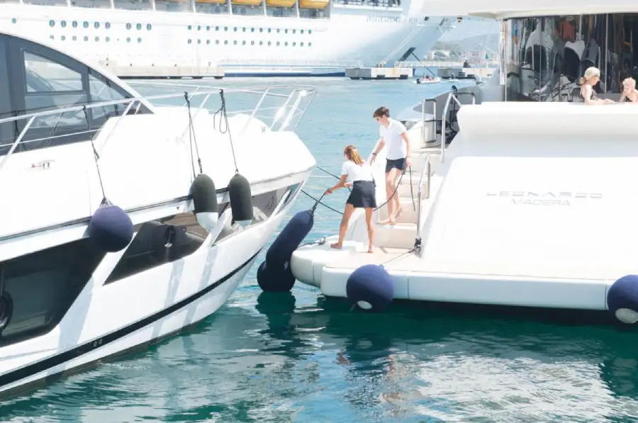 Recrutement d'équipage pour yachting de luxe